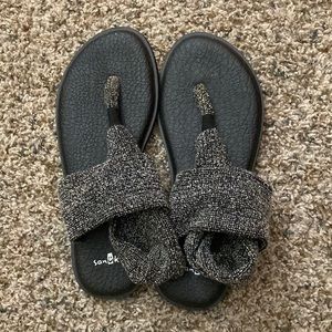 Sanuk sandals